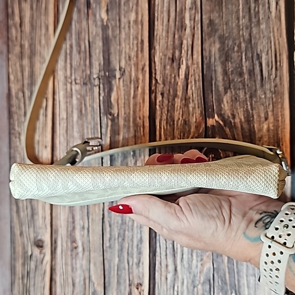 NEW MICHAEL KORS SIGNATURE BELT BAG POUCH - Picture 9 of 15